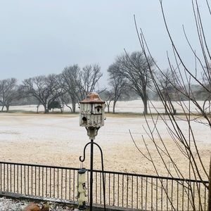 Meet your Posher, Ozair